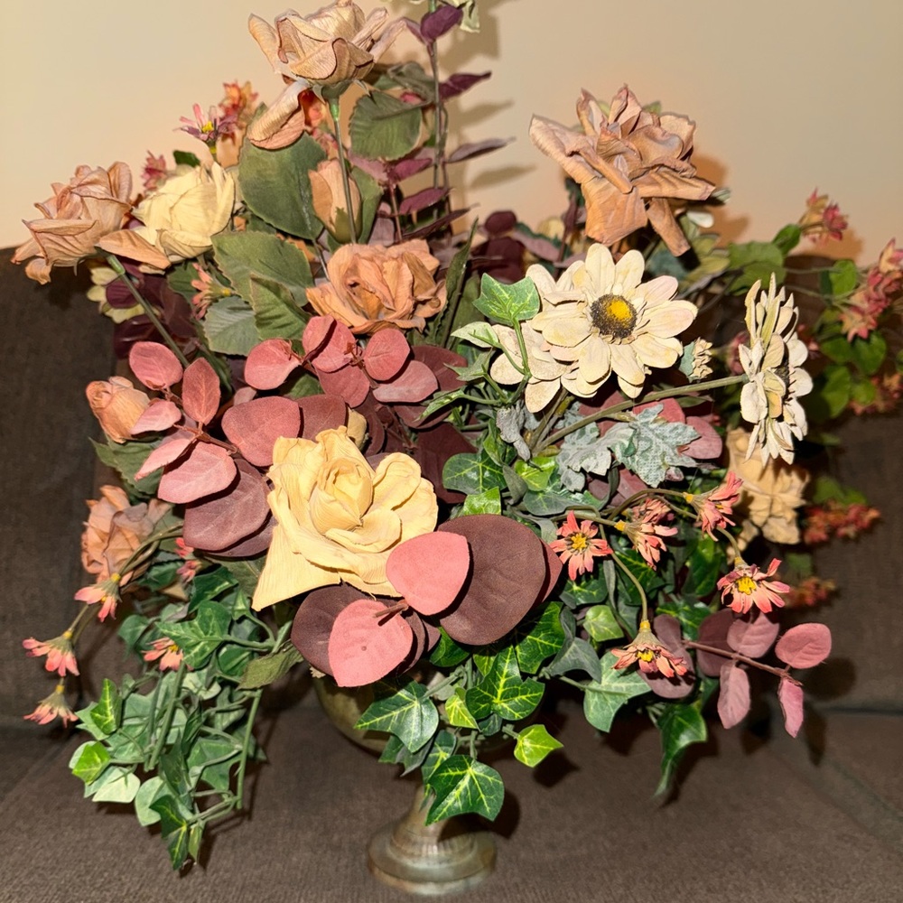 Kirklands Elegant Floral Arrangement in Earthy Tones